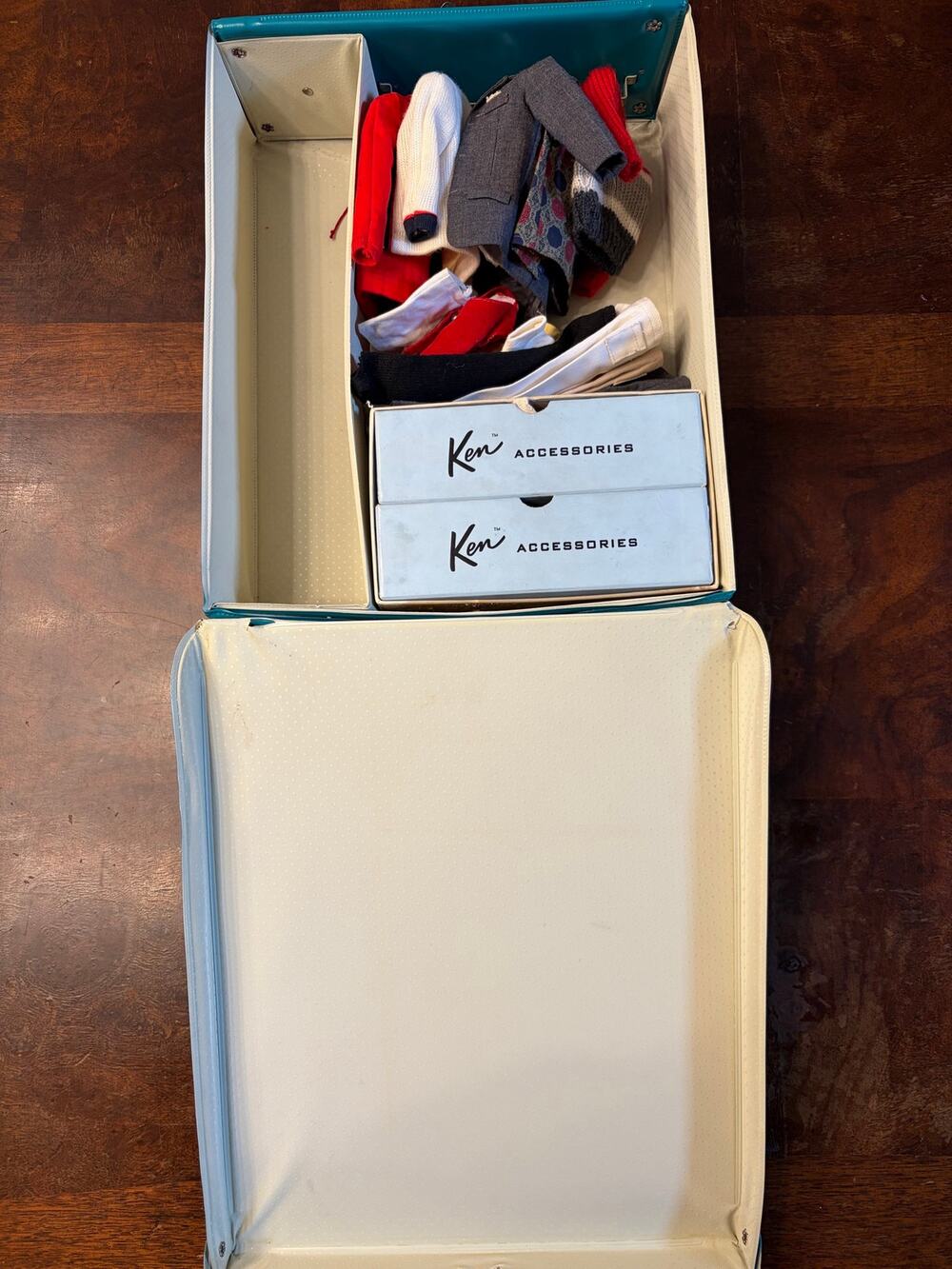 Vintage 1961 Mattel Ken Doll Case + Clothes Lot Shoes Hats Accessories